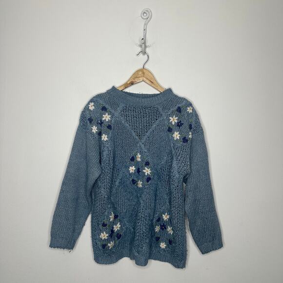 vtg 80's 90's NEEDLES & YARN floral embroidered chunky knit sweater blue size M - Picture 4 of 8